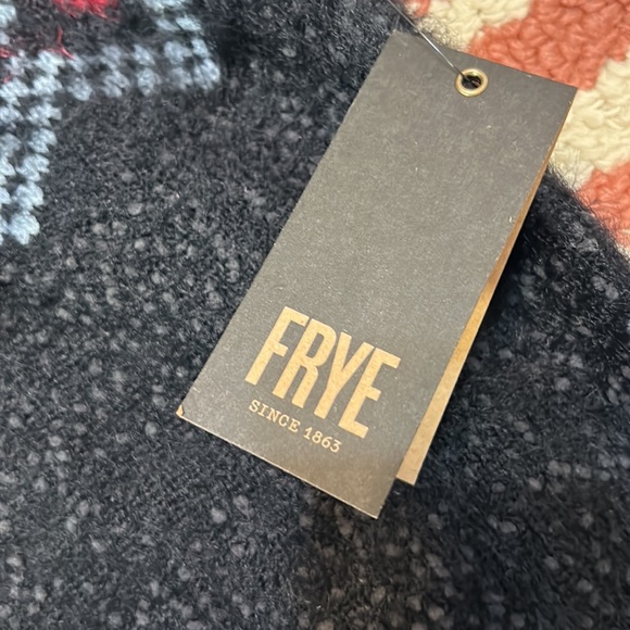 NWT FRYE XL boho funky cropped knit sweater with gorgeous accents! - Picture 4 of 13